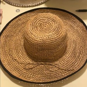 Sun straw hat